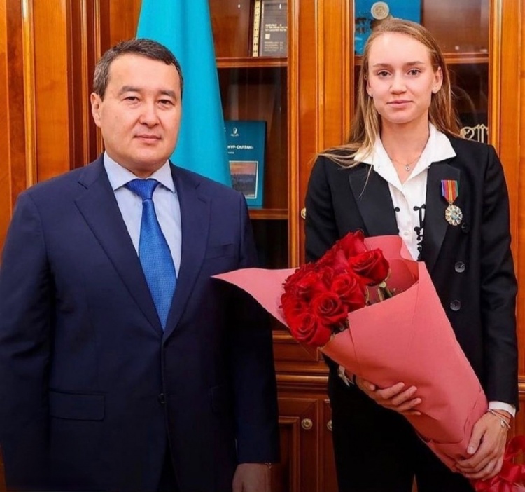 能在一线队 能在一线队