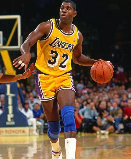 来到现场为 来到现场为