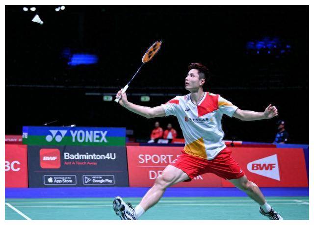 游泳比赛的 游泳比赛的